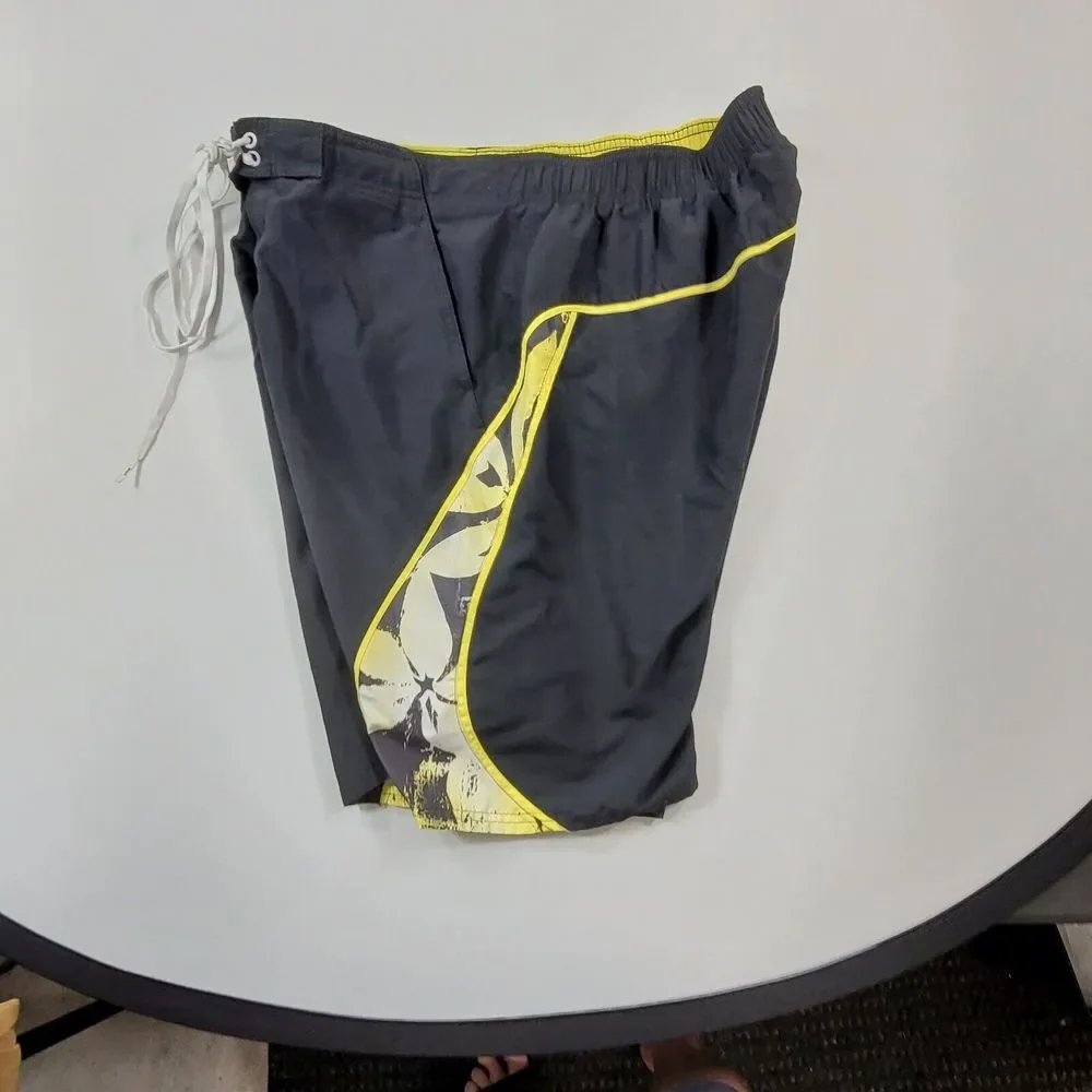 Nike Swim Trunks Mens Large Black Yellow‎ Logo Spellout Swosh
